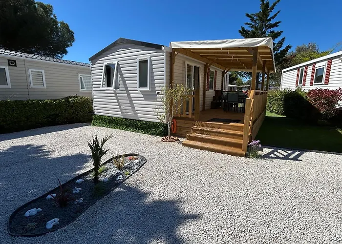 Κάμπινγκ 4 Etoiles Le Des Reves Lattes