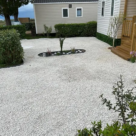 Bungalow Campsite